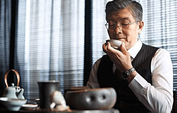 老中医:枸杞搭个“宝”,男人泡着喝,健康养生,补肾“神仙水” 鹿血片 第5张 老中医:枸杞搭个“宝”,男人泡着喝,健康养生,补肾“神仙水” 鹿血片 第5张