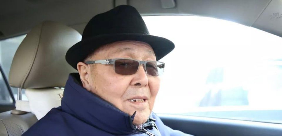 老中医的养生秘诀:每天坚持这样做,补肾健脑长寿! 鹿血片 第1张 老中医的养生秘诀:每天坚持这样做,补肾健脑长寿! 鹿血片 第1张