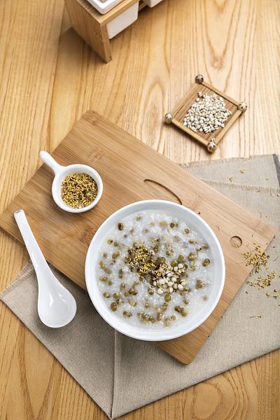 宝藏桂花呀!缓解胃疼口臭、补肾化痰,还能做成《红楼梦》同款美发油 鹿血片 第4张 宝藏桂花呀!缓解胃疼口臭、补肾化痰,还能做成《红楼梦》同款美发油 鹿血片 第4张