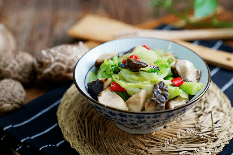 素食者气虚,请多吃这些食物,附8道素食菜谱! 鹿血片 第8张 素食者气虚,请多吃这些食物,附8道素食菜谱! 鹿血片 第8张