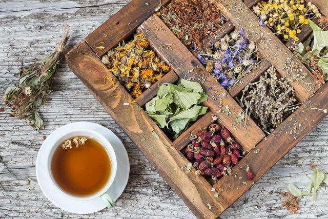 脾肾湿寒怎么办?健脾、补肾、固精三效合一,让你补肾不伤身 鹿血片 第3张 脾肾湿寒怎么办?健脾、补肾、固精三效合一,让你补肾不伤身 鹿血片 第3张