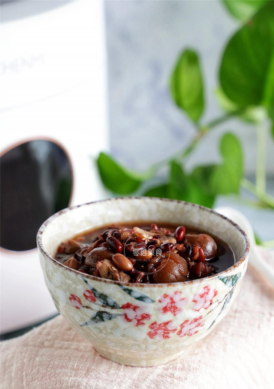 天冷别喝白米粥，我家这么煮粥，软糯营养，补肾养发，特别好！ 鹿血片 第9张