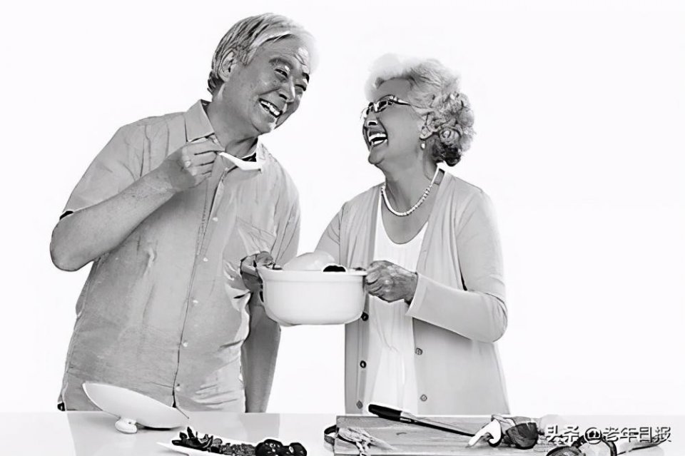  防秋燥润肺护肾两手抓 鹿血片