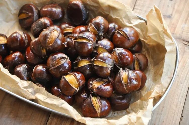 秋天和板栗约个会，益气补脾厚肠胃 鹿血片 第1张