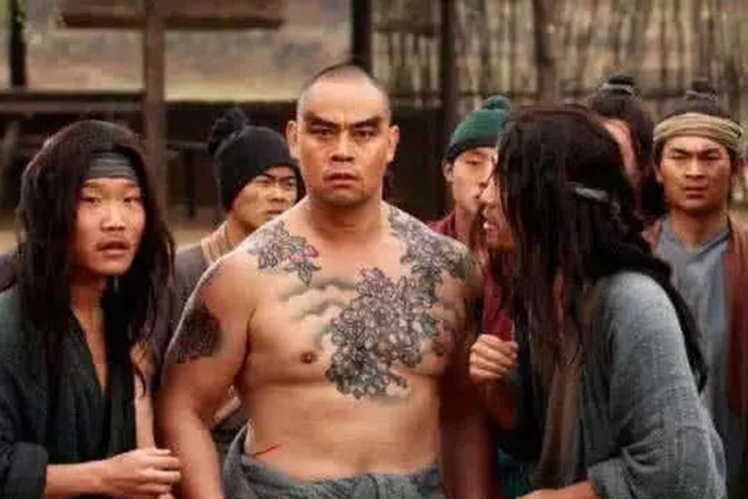 笑到肚子疼的穿帮镜头：古代的幼儿园我忍了，鲁智深的纹身掉色了 鹿血片 第6张