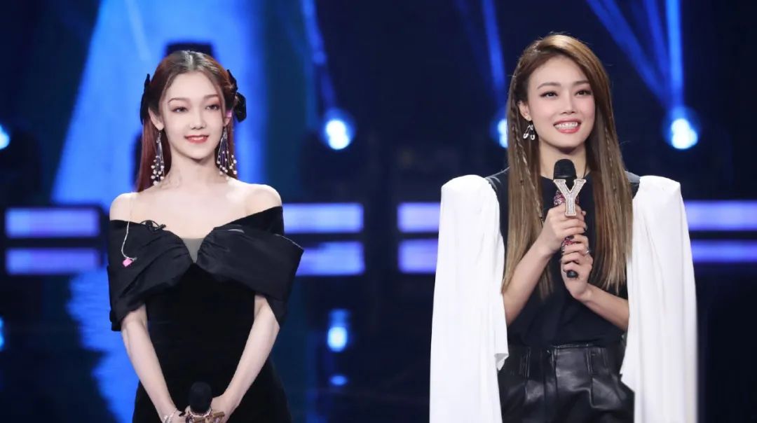 《我们的歌》张信哲容祖儿谁会被淘汰？会不会有第三种可能？ 鹿血片 第2张