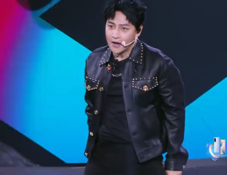 《追光吧哥哥》初舞台后人气排名：于朦胧最高，陈志朋杜淳垫底 鹿血片 第6张