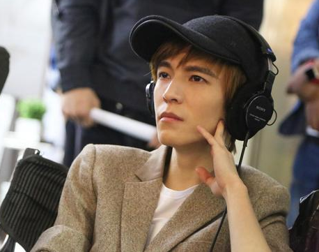 汪海林斥于正郭敬明抄袭，他的《流星雨》却为何不算抄袭？ 鹿血片 第2张