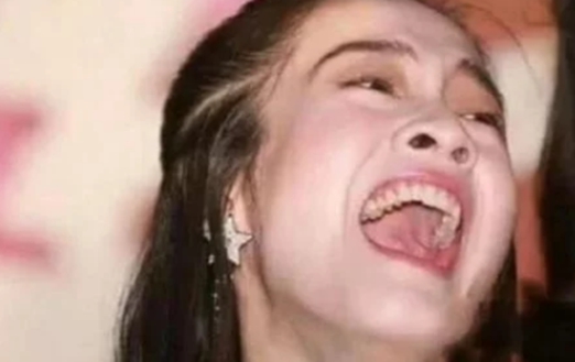 明星们的尴尬照片，范爷你这是遇到啥事了，竟然能这么的开心 鹿血片 第6张