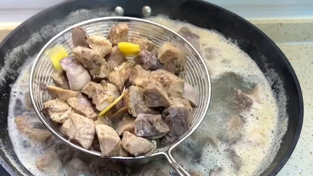 止咳化痰最快的方法，专家建议：用它和瘦肉煮汤，清热解毒，消肿止痛 鹿血片 第5张