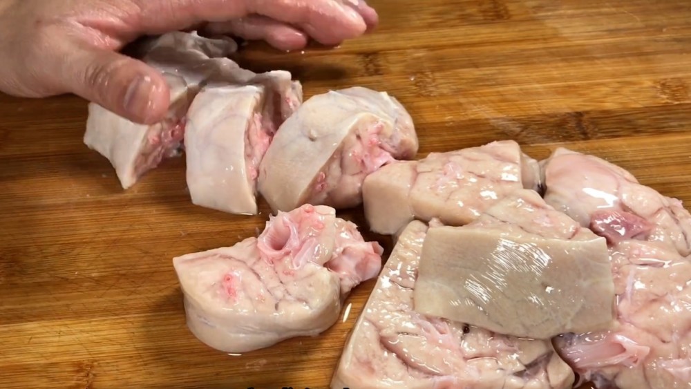 咳嗽最怕吃1果,比10碗梨汤还管用!滋阴润肺,凉血利咽,别错过 鹿血片 第15张 咳嗽最怕吃1果,比10碗梨汤还管用!滋阴润肺,凉血利咽,别错过 鹿血片 第15张