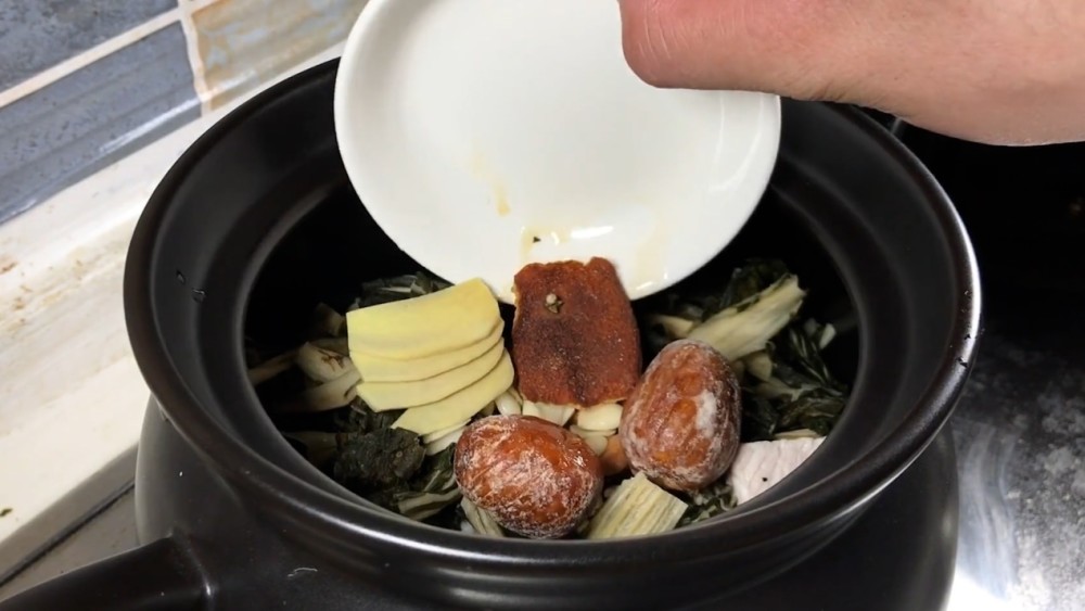 咳嗽最怕吃1果,比10碗梨汤还管用!滋阴润肺,凉血利咽,别错过 鹿血片 第20张 咳嗽最怕吃1果,比10碗梨汤还管用!滋阴润肺,凉血利咽,别错过 鹿血片 第20张